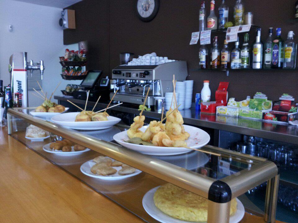 Hotel El Comendador Anon Екстер'єр фото